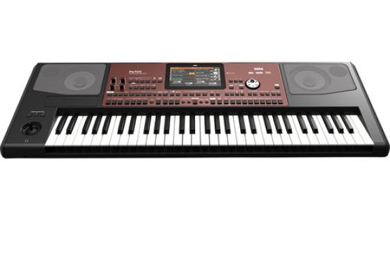[Korg PA700 Arranjador Profissional de 61 Teclas com Tela Sensível ao T]